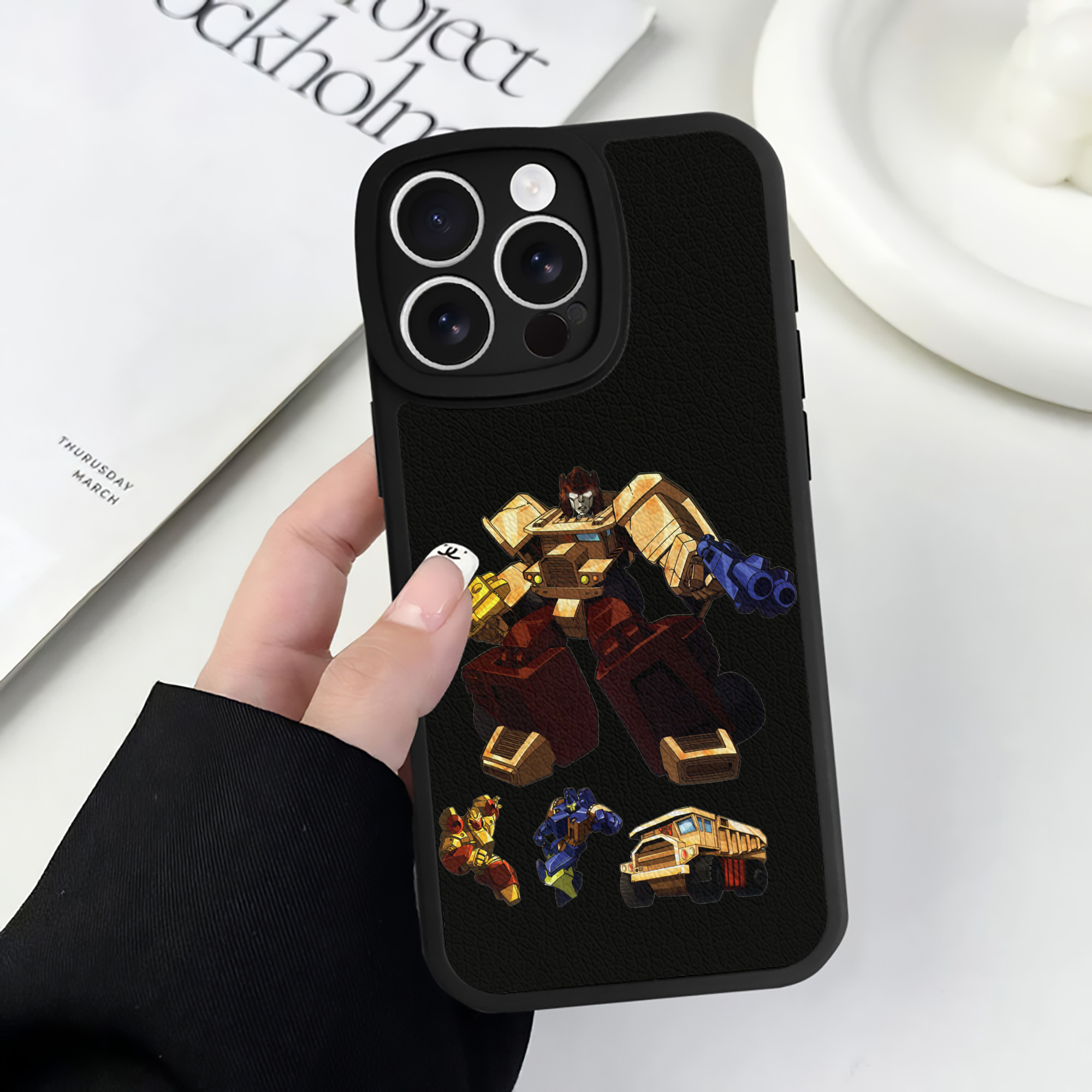 （画像用）  【iPhone 16シリーズ対応】シリコンスマホケース（レザー調） 材質：シリコン